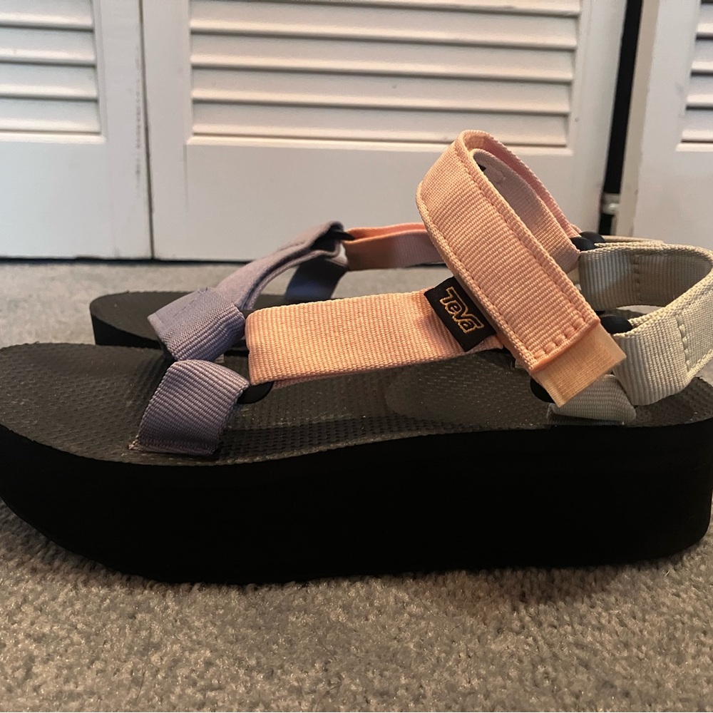 Teva Women's Pastel Strap Platform Sandals